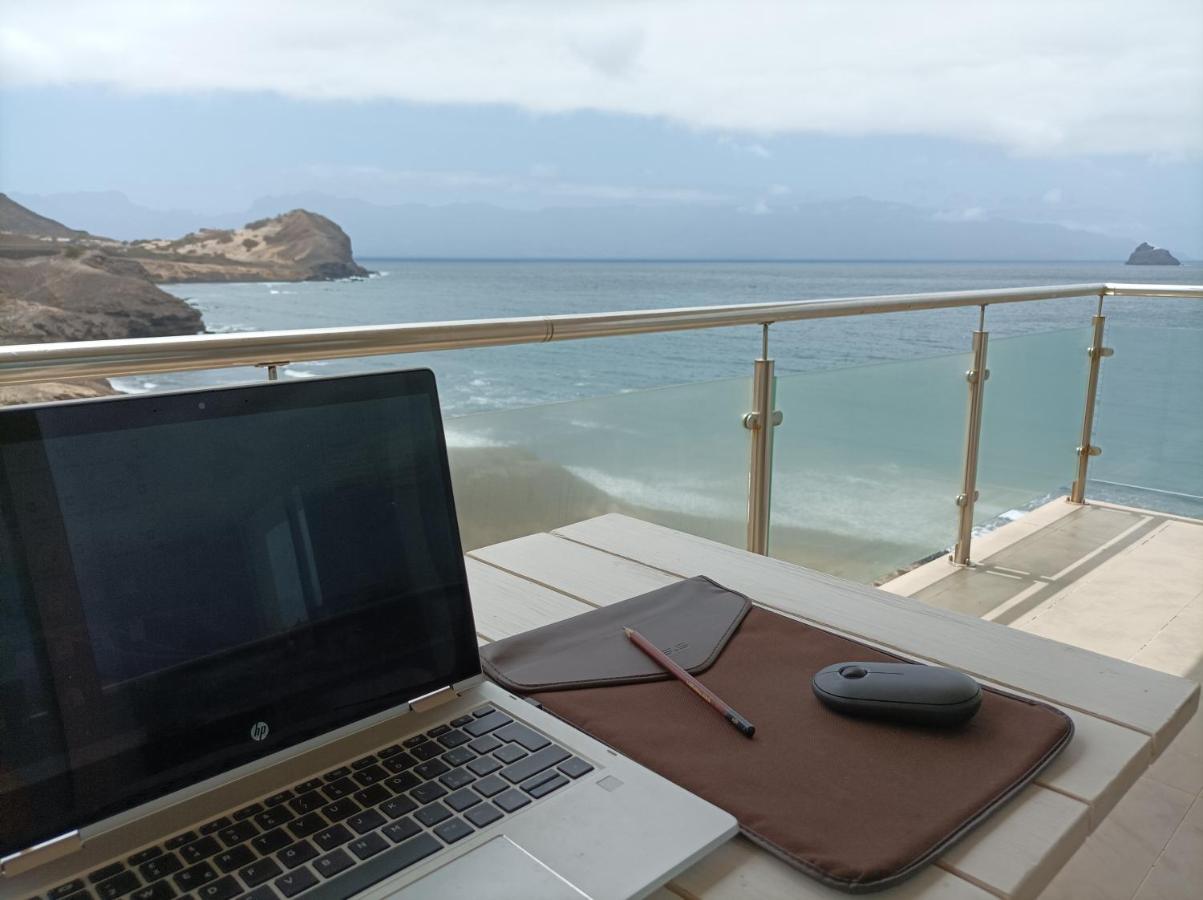 Seafront Holiday House On The Mindelo Bay Exteriér fotografie